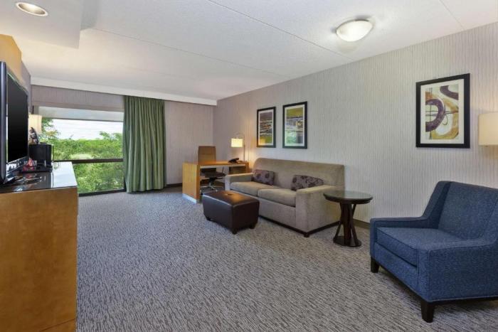 Hotel Auburn Hills Ruang foto