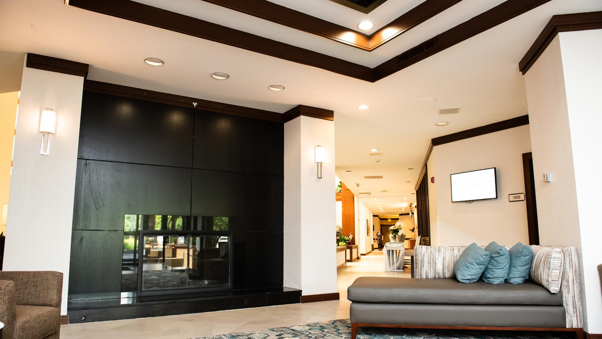 Hotel Auburn Hills Bagian luar foto