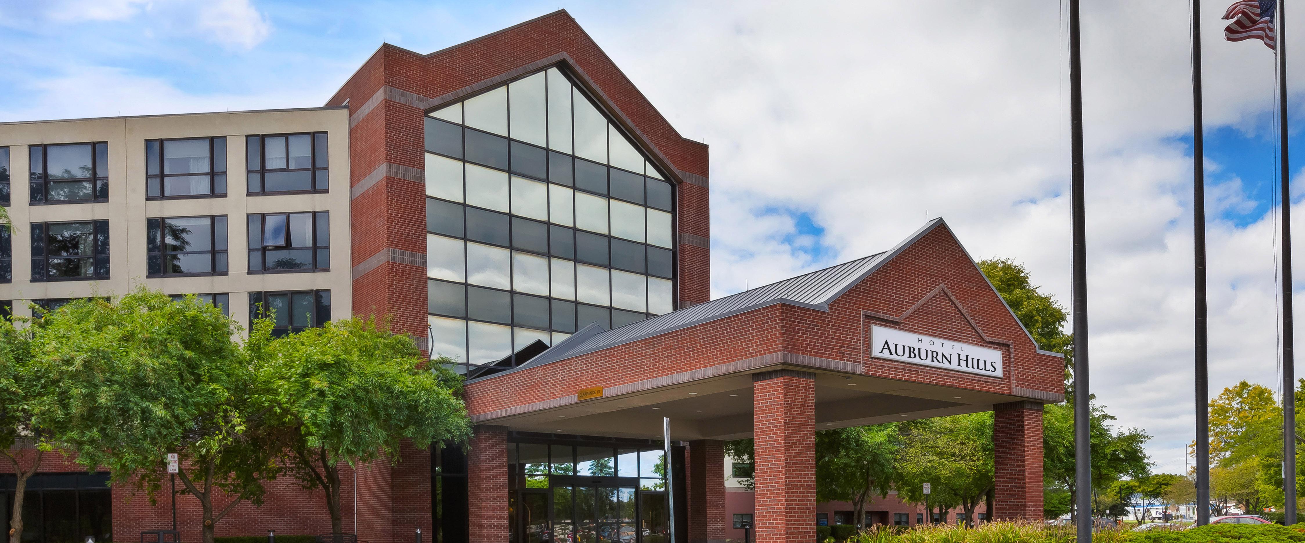 Hotel Auburn Hills Bagian luar foto